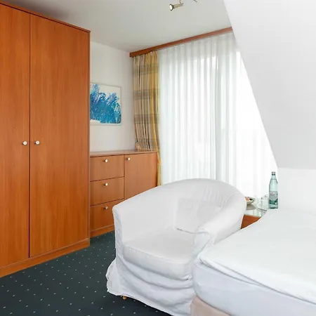 Haus Koebesine 30 * 유이스트